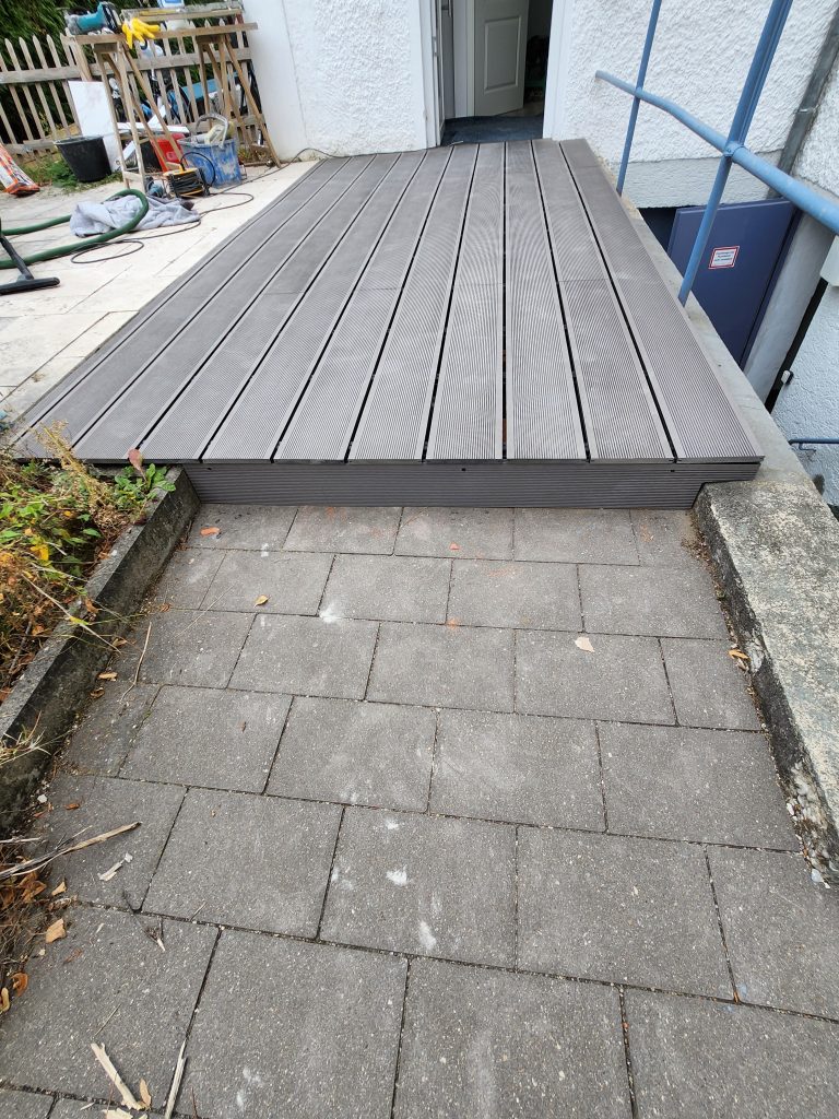 Terrasse aus WPC